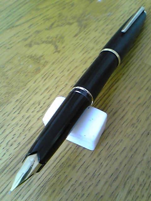 MONTBLANC 221&220考察～その1。: 独善的独り言。移行版